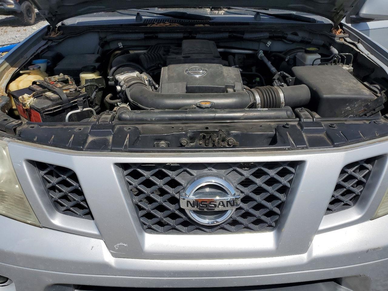 2011 Nissan Frontier S