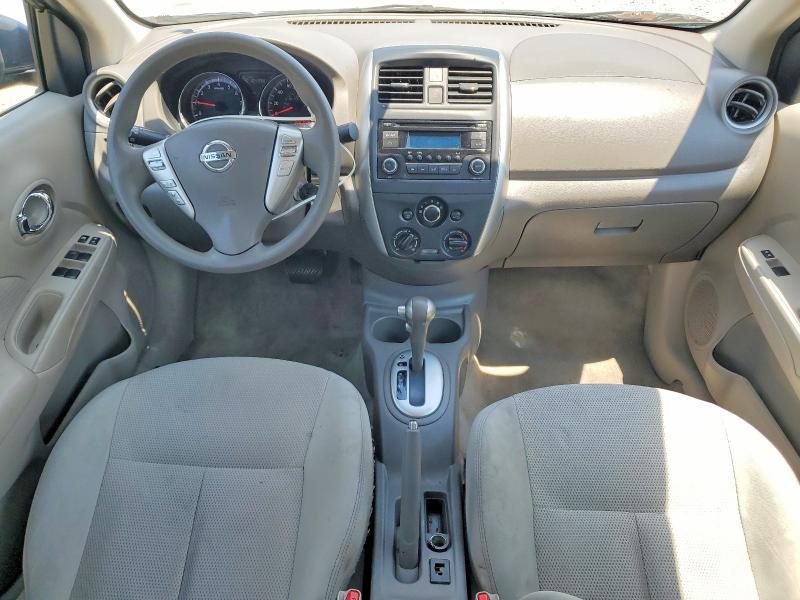 2015 Nissan Versa 1.6 sv