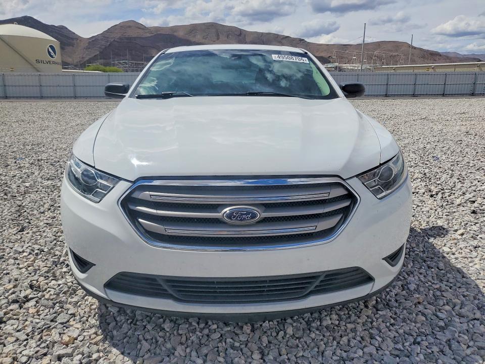 2017 Ford Taurus se