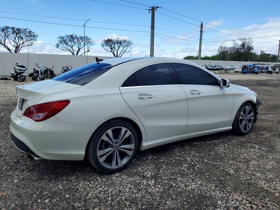 2016 Mercedes-Benz Cla 250