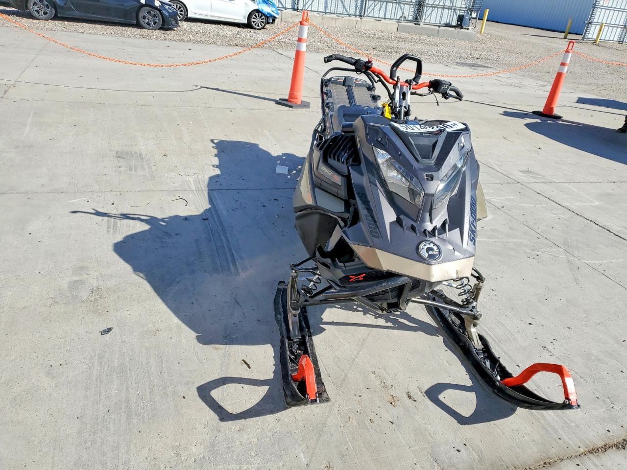 2022 Polr Snowmobile
