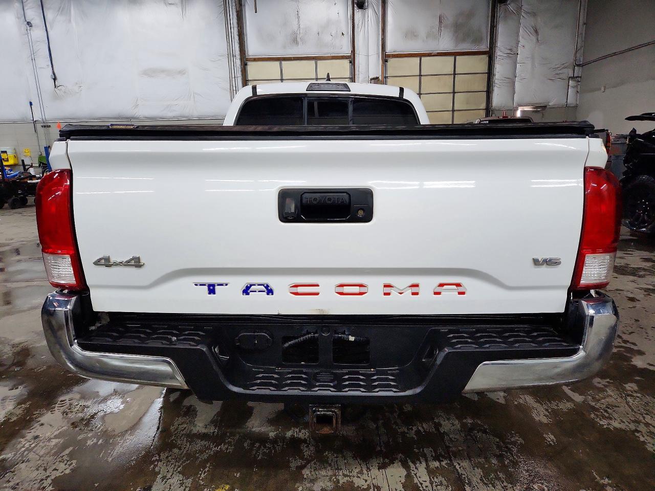 2016 Toyota Tacoma SR5 V6