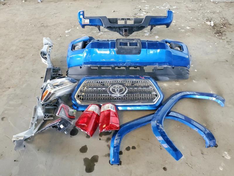 2017 Toyota Tacoma TRD Sport ACC