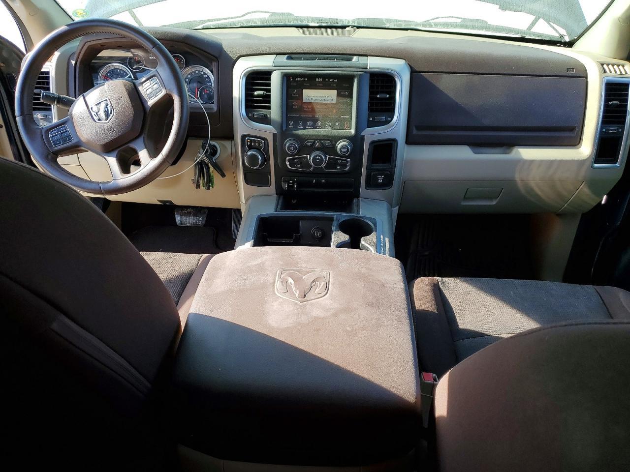 2014 Dodge RAM 1500 SLT