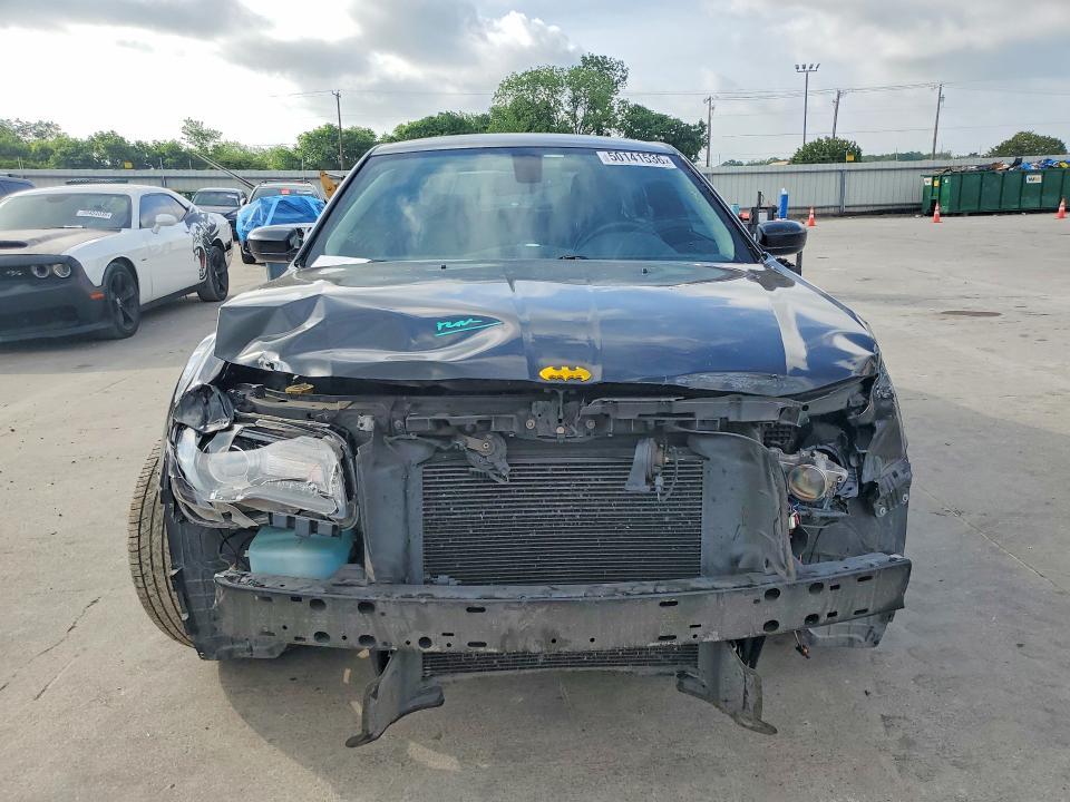 2019 Chrysler 300 Touring