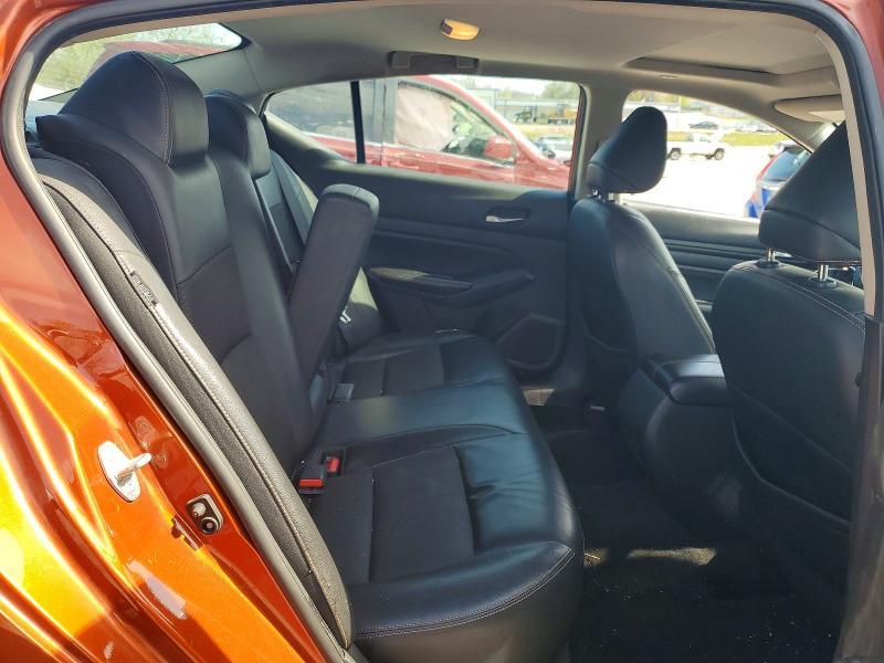 2021 Nissan Altima 2.0 sr