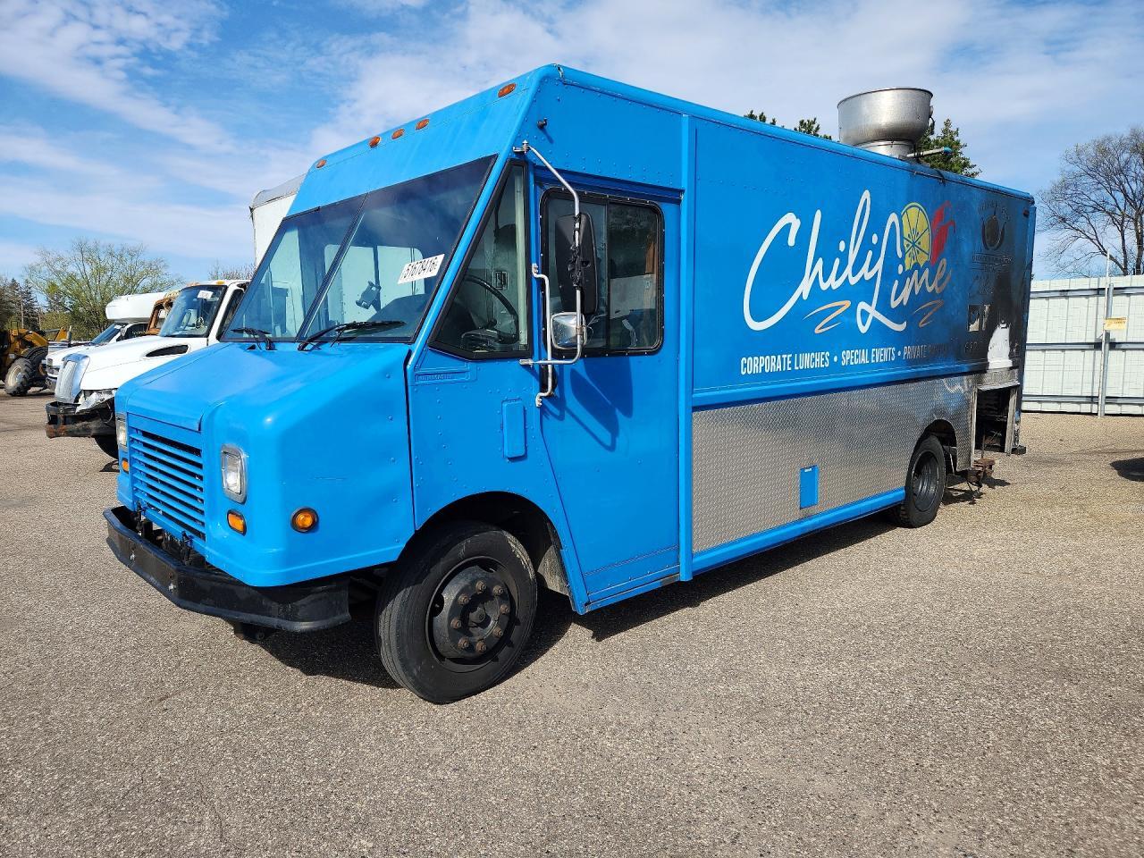2006 Freightliner Chassis M Line WALK-IN Van