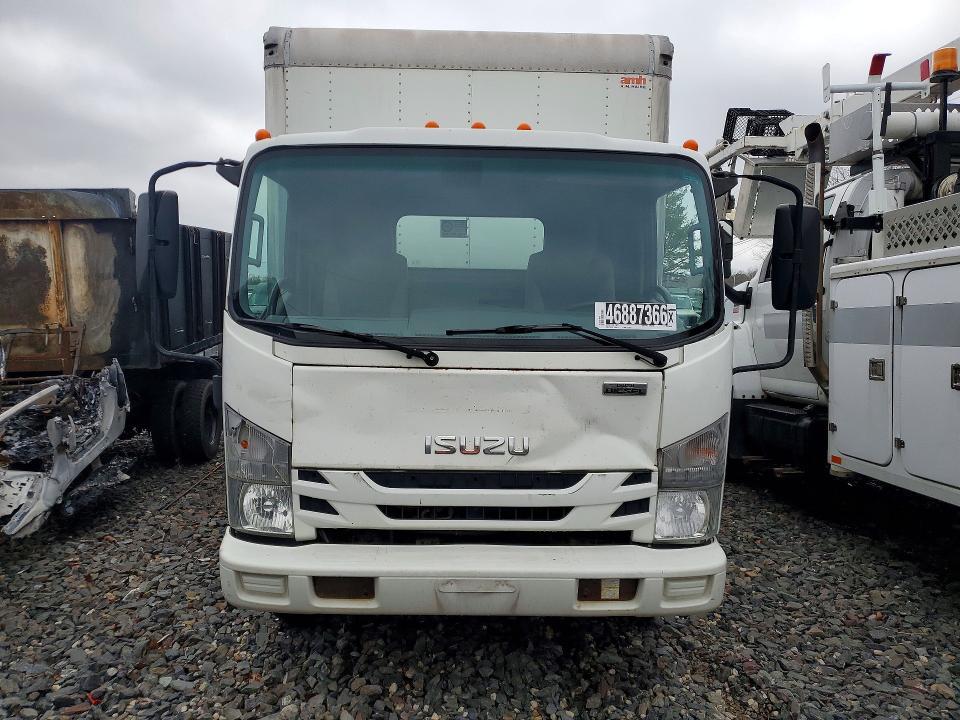 2018 Isuzu NQR BOX Truck