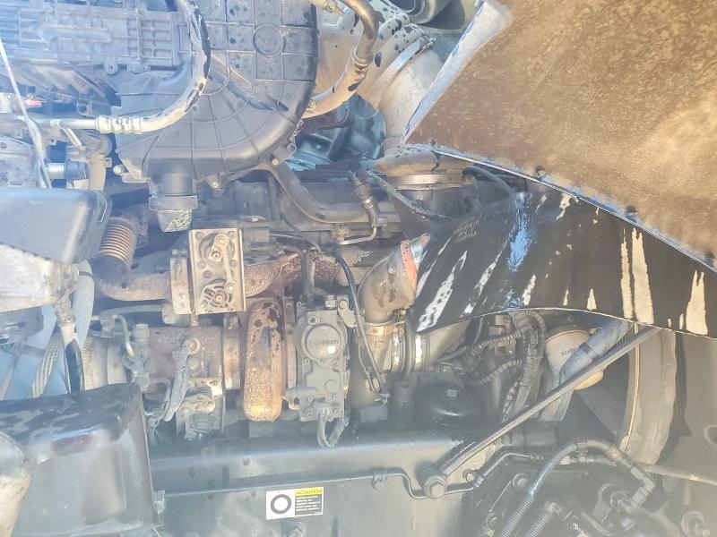 2015 Kenworth T880 Dump Truck