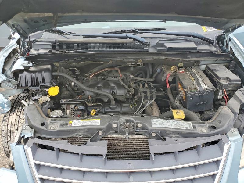 2010 Chrysler Town & Country Touring