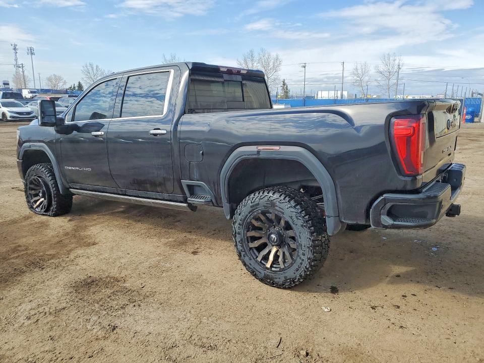 2022 GMC Sierra K3500 Denali