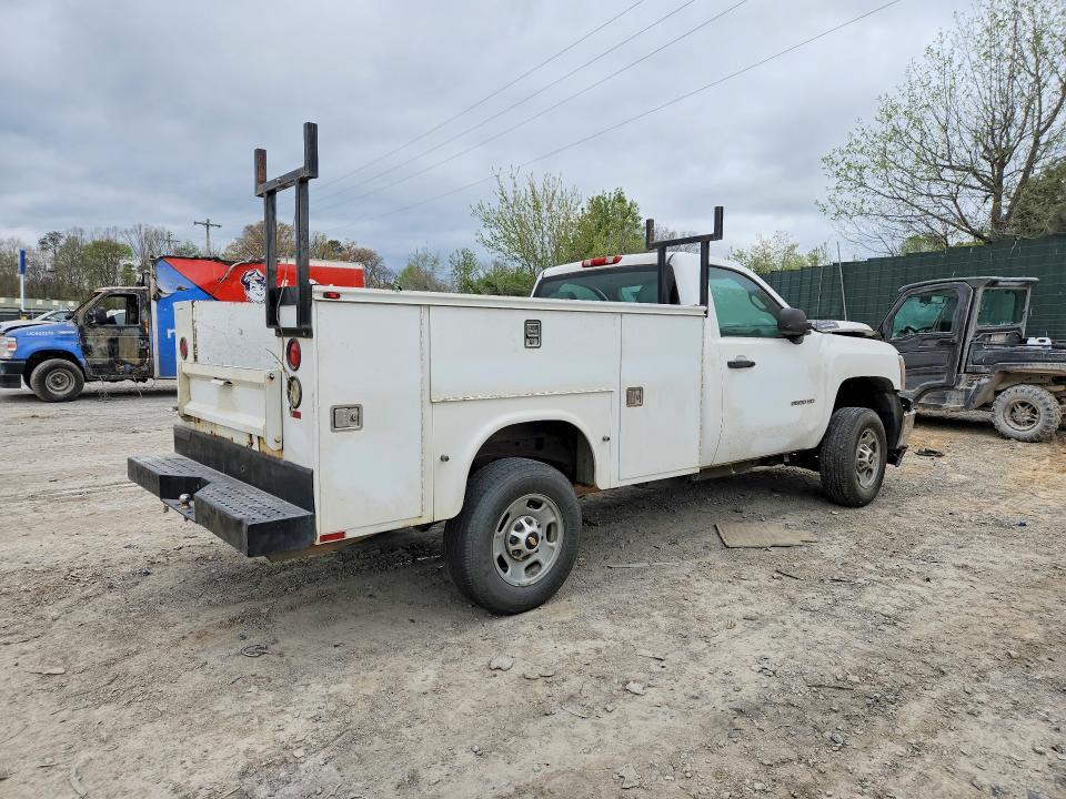 2013 Chevrolet Silverado Utility / Service Truck