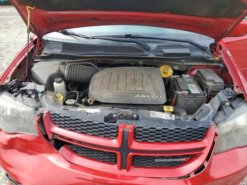 2014 Dodge Grand Caravan r