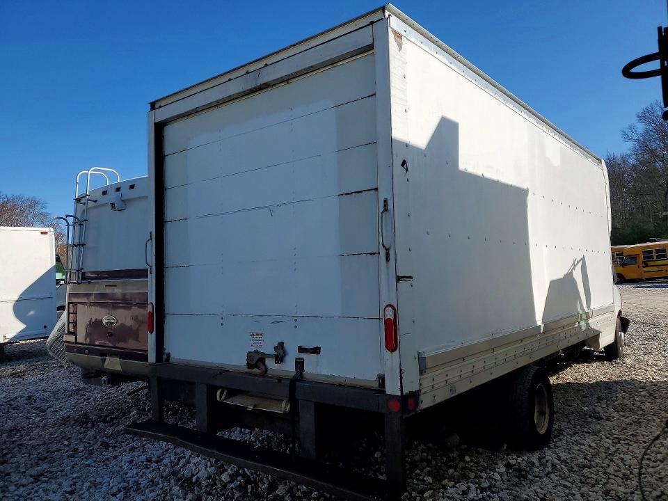 2017 Chevrolet Express G3500 Delivery Truck