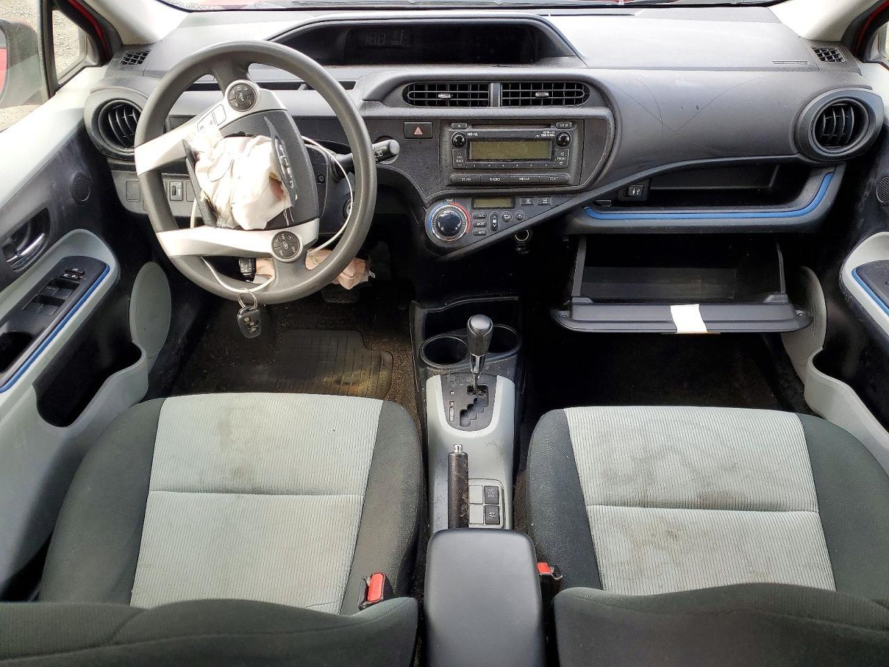 2013 Toyota Prius c two