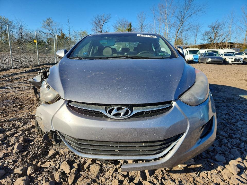 2012 Hyundai Elantra gls