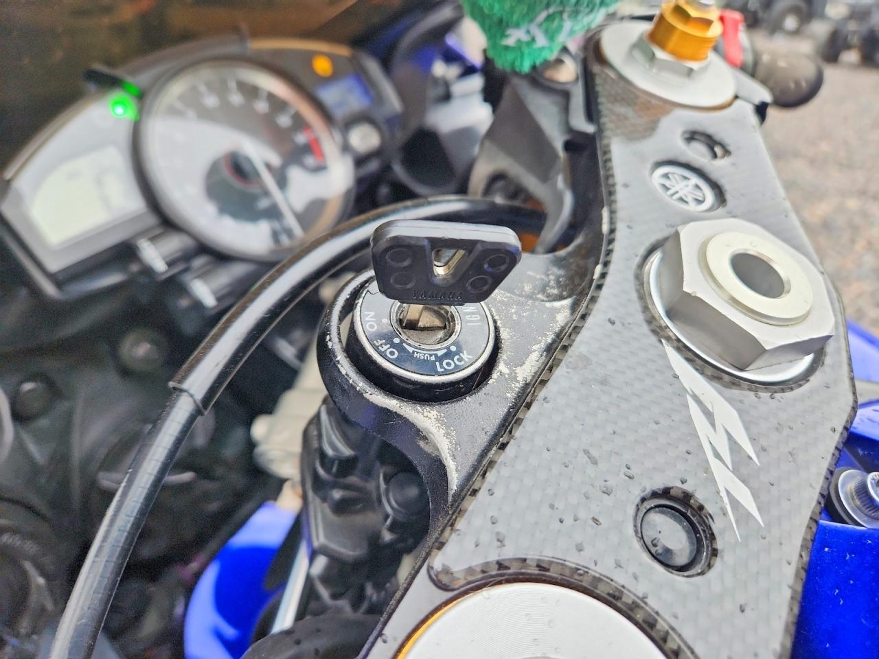 2007 Yama YZFR1