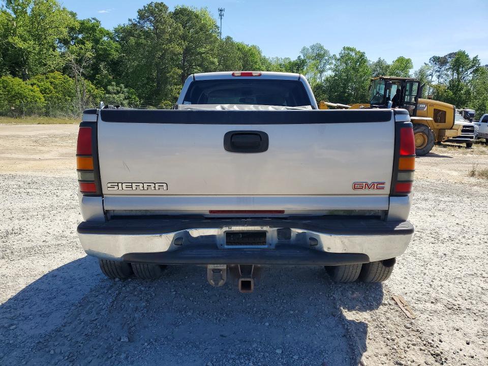 2005 GMC New Sierra K3500