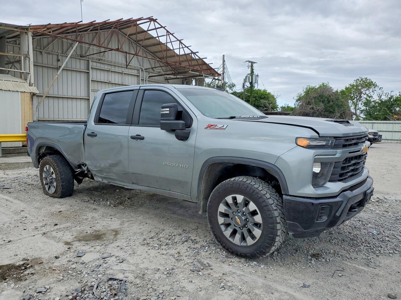 2024 Chevrolet Silverado K2500 Custom