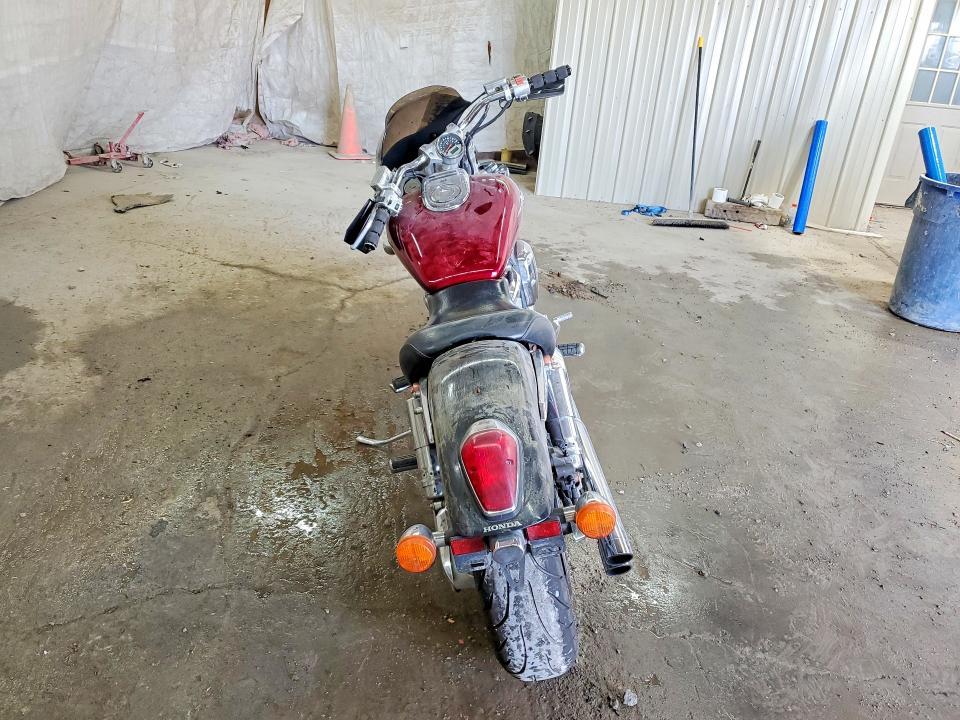 2003 Honda VTX1800 C