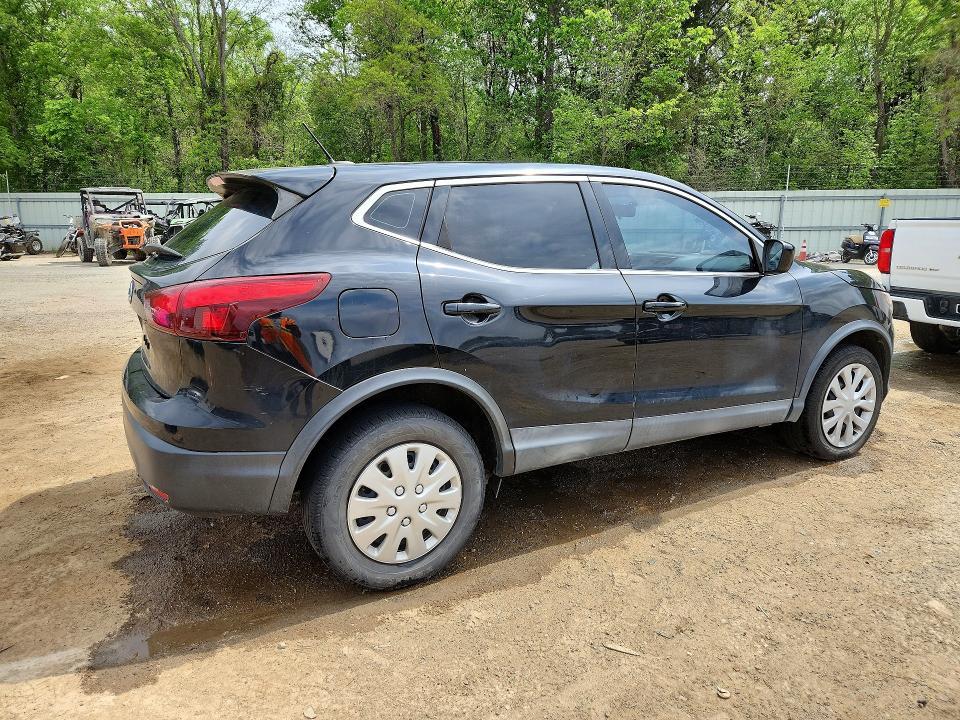2019 Nissan Rogue Sport s