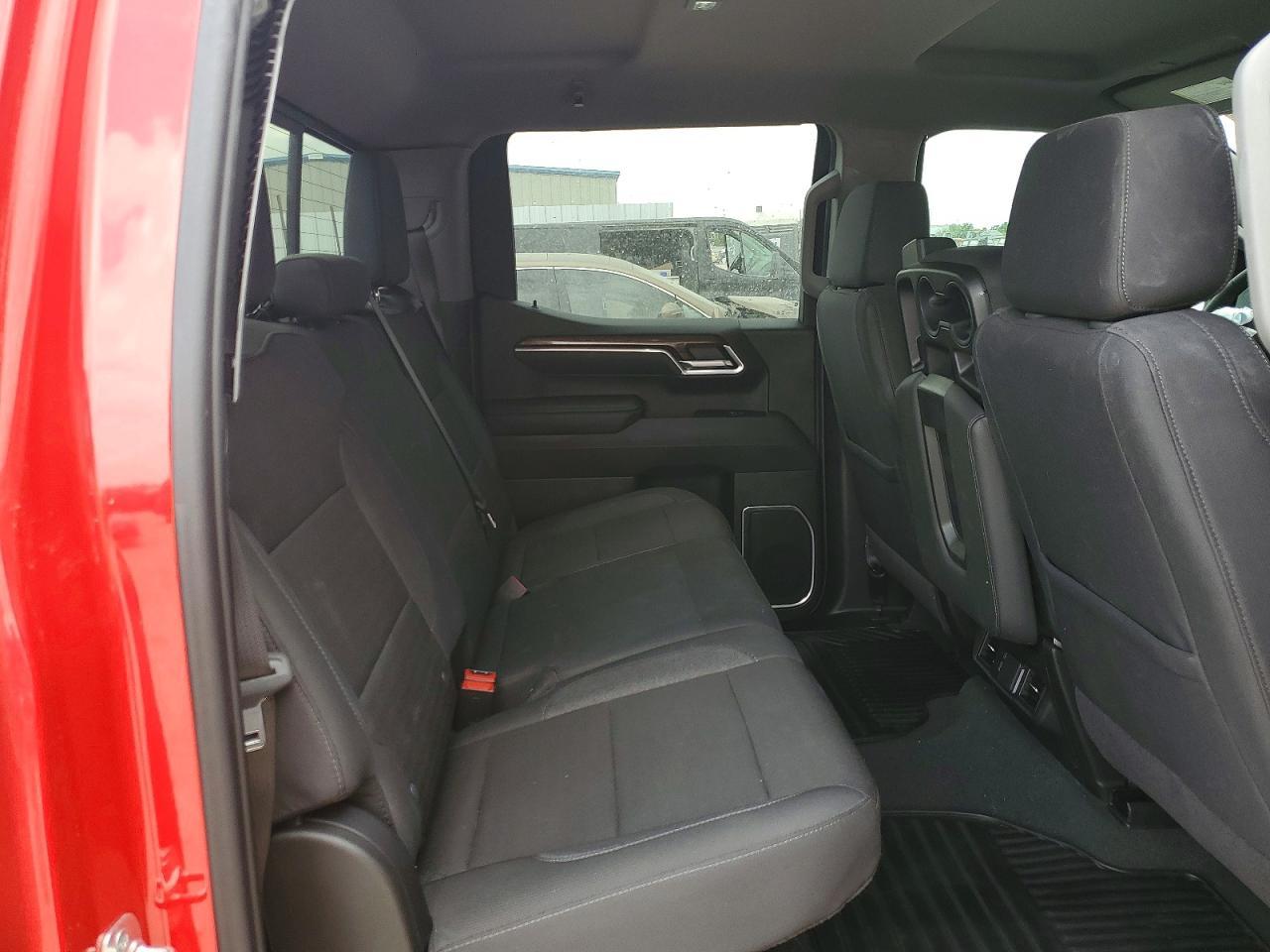 2025 Chevrolet Silverado C1500 LT