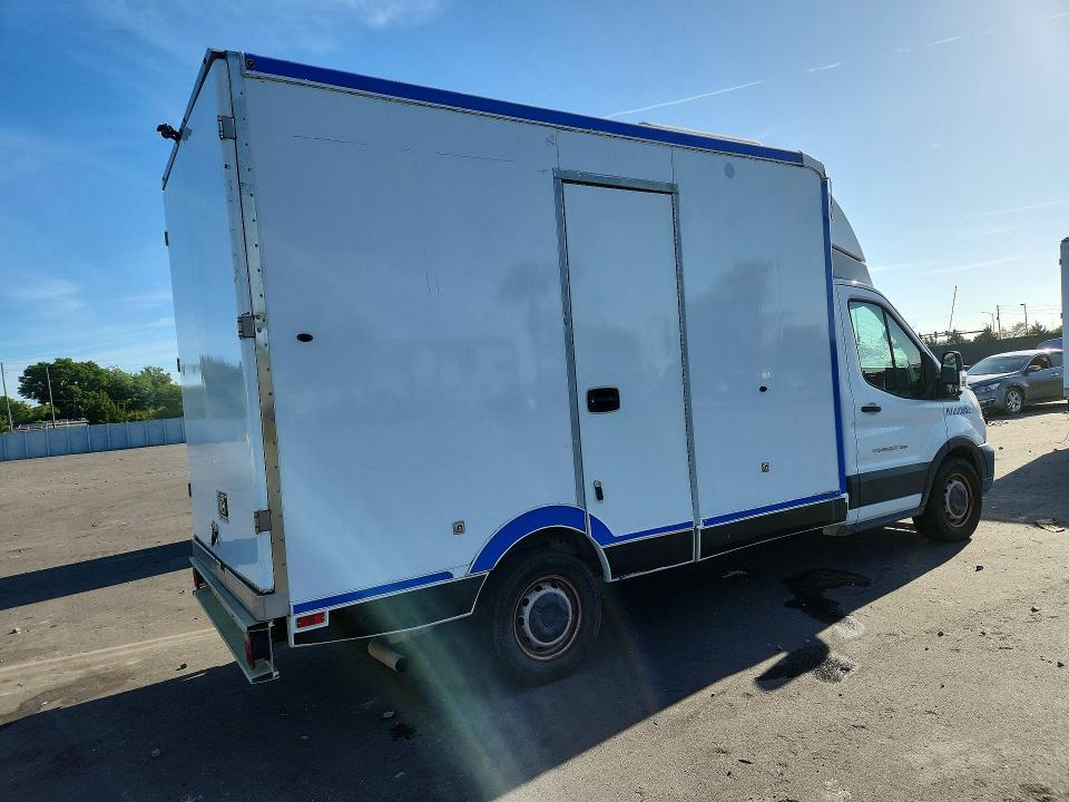 2020 Ford Transit Delivery Truck