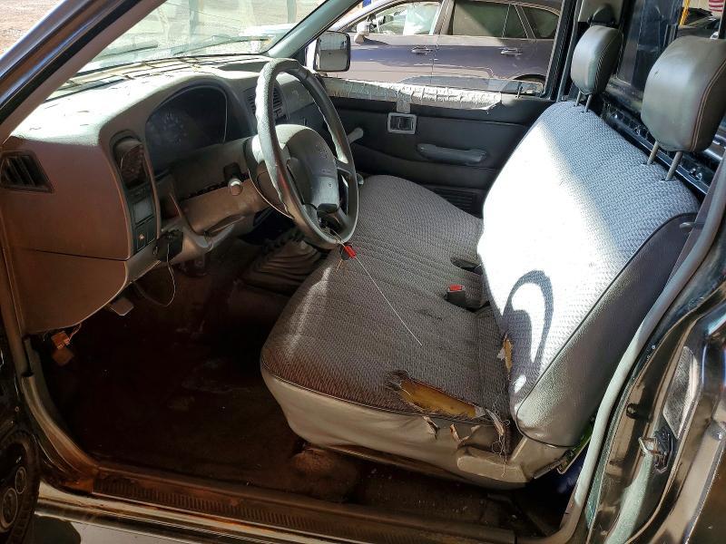 1997 Nissan Truck XE