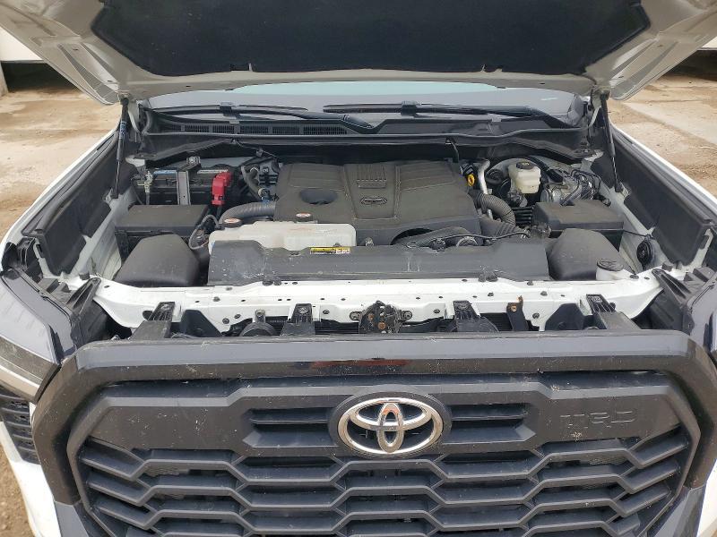 2022 Toyota Tundra Crewmax SR5