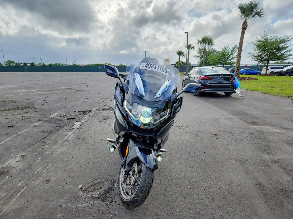 2022 BMW K1600 GTL
