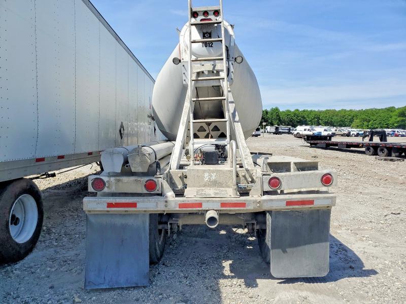 2015 Trail King SWP Pneumatic DRY Bulk Trailer