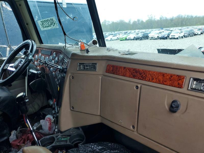 2005 Western Star 4900 Semi Truck