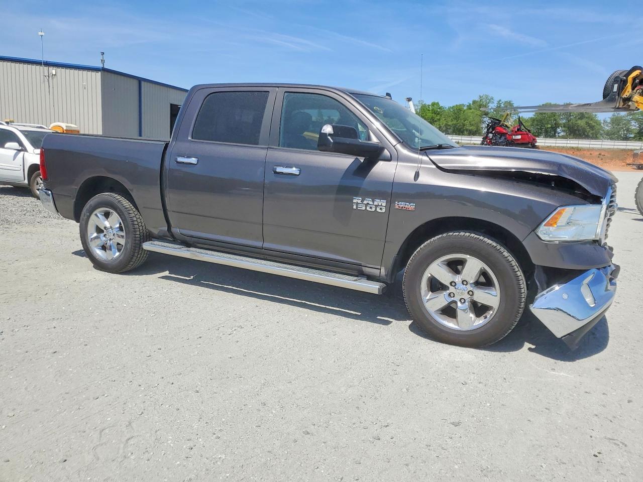 2018 Dodge RAM 1500 SLT