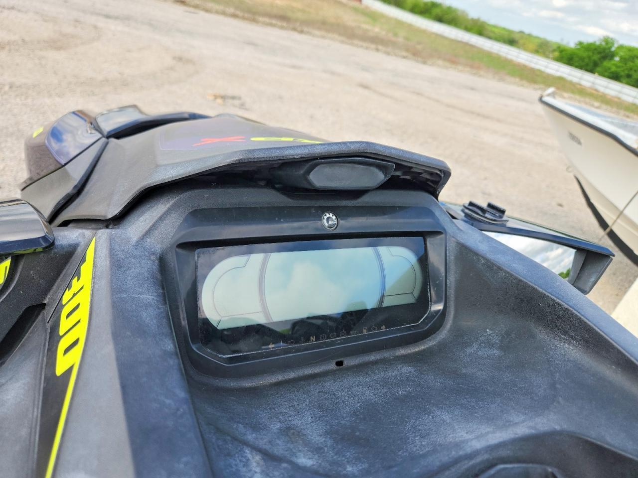 2021 Sea-Doo RXP X 300