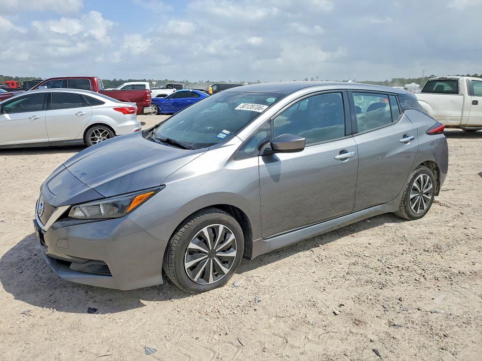 2022 Nissan Leaf s