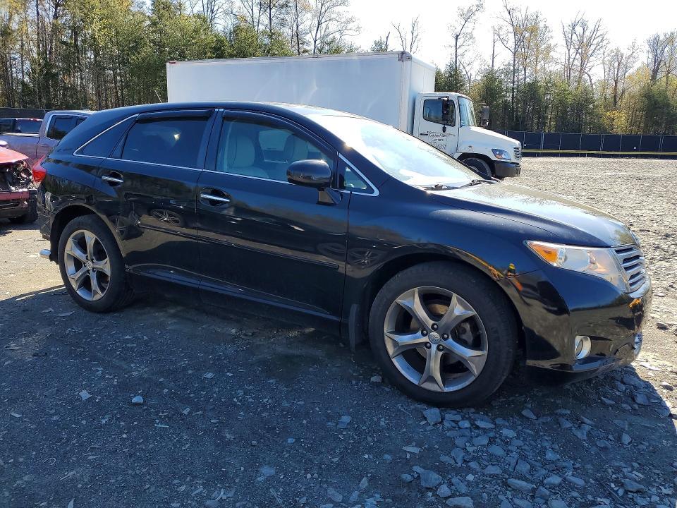 2010 Toyota Venza awd V6