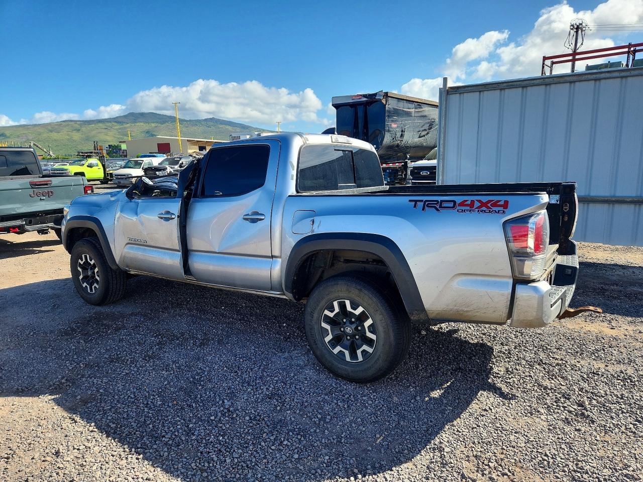 2022 Toyota Tacoma SR V6
