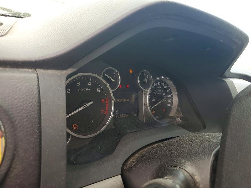 2015 Toyota Tundra SR5