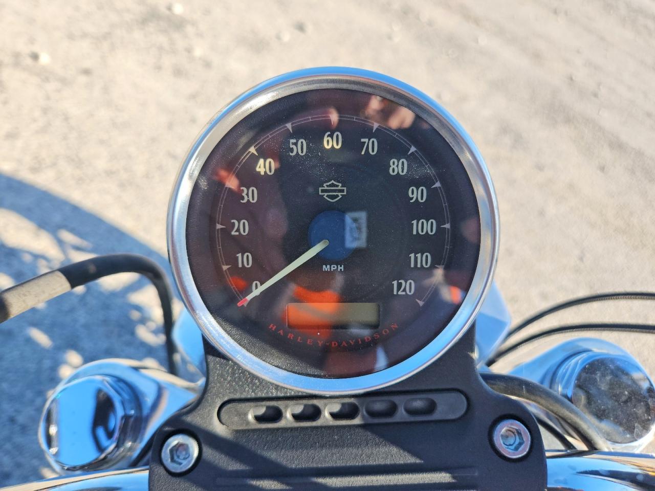 2017 Harley-Davidson XL883 Superlow