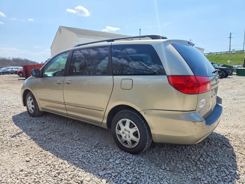 2008 Toyota Sienna le 7-passenger