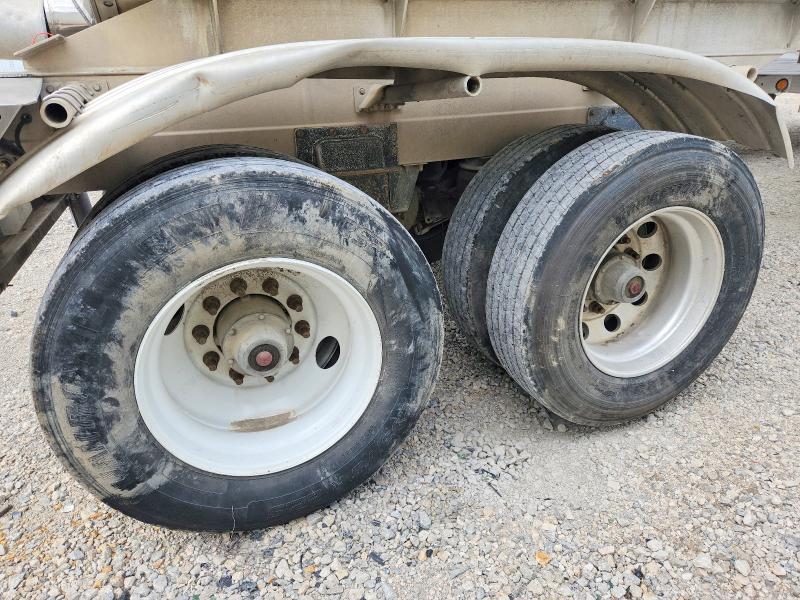 2003 Walker Tank Trailer
