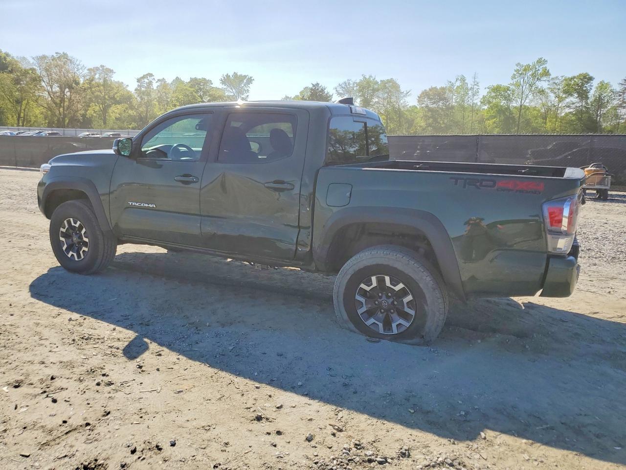 2022 Toyota Tacoma TRD OFF-Road