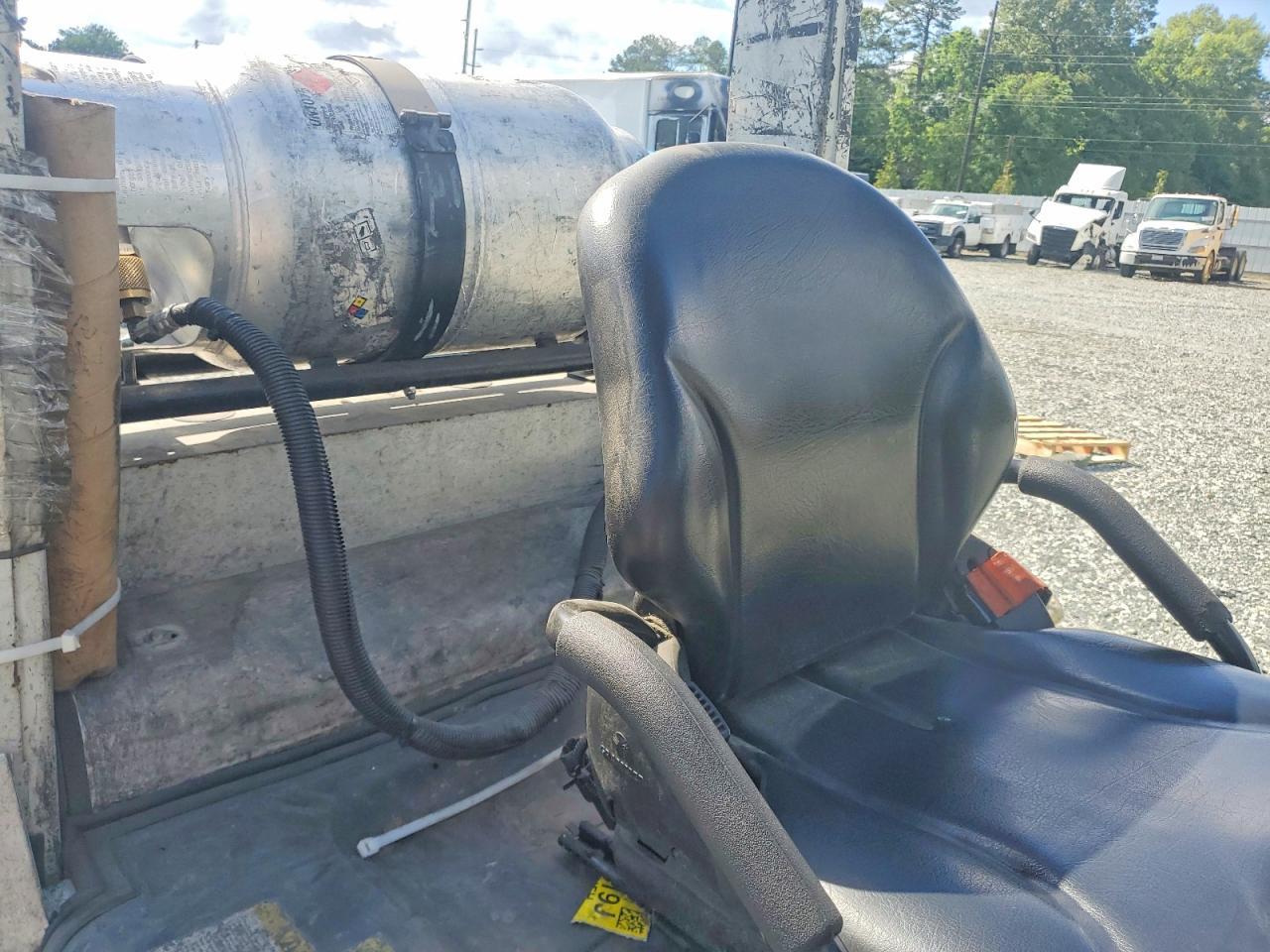 2015 Unicariers 2015 Unicarriers Forklift