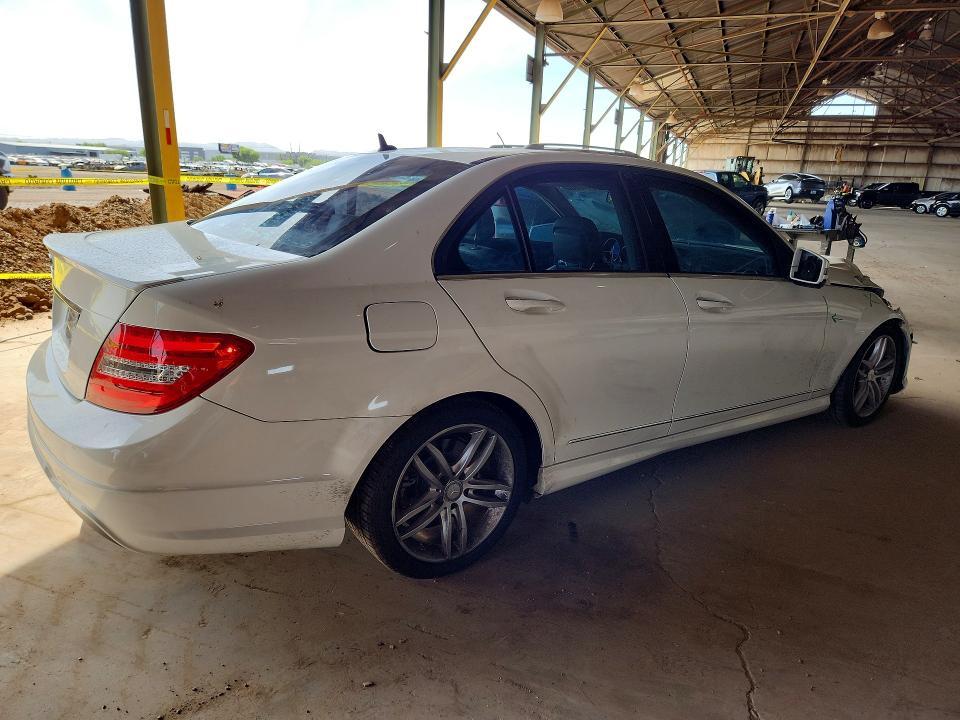 2014 Mercedes-Benz C 250