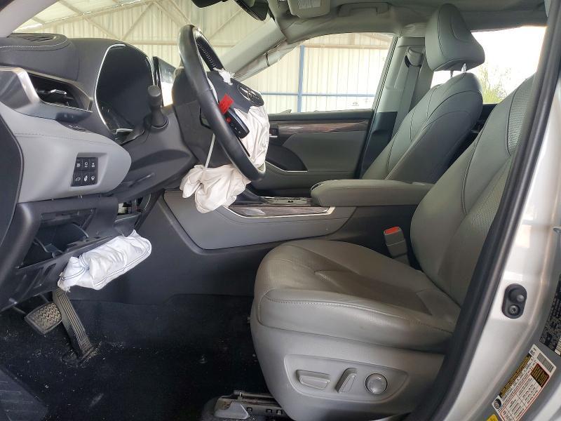 2020 Toyota Highlander Hybrid Limited