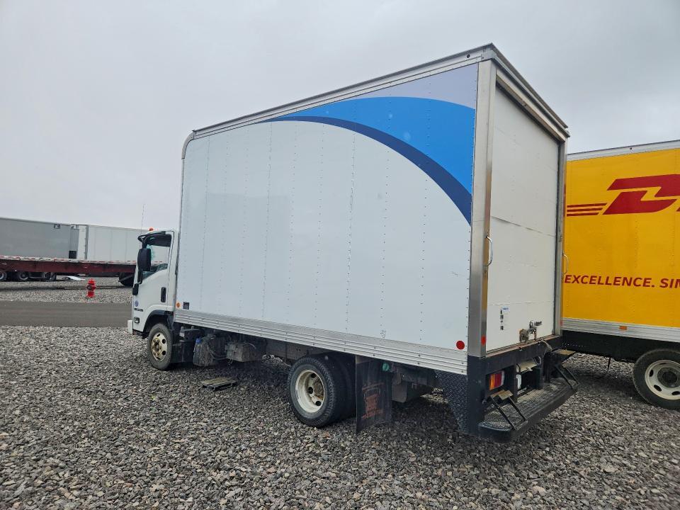 2017 Isuzu NPR HD BOX Truck