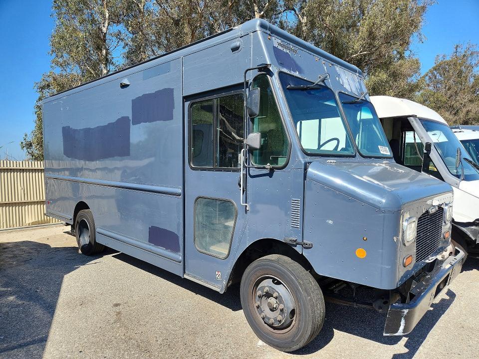 2020 Freightliner Chassis M Line WALK-IN Van