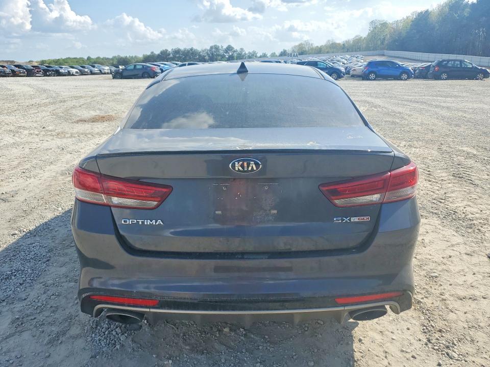 2017 KIA Optima