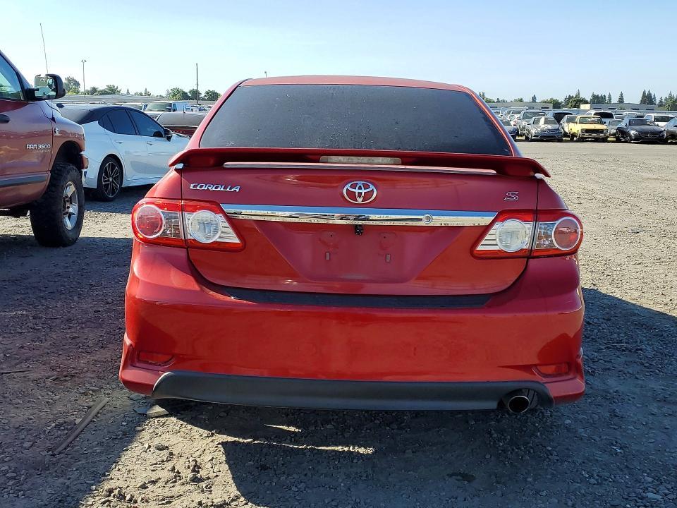 2013 Toyota Corolla s