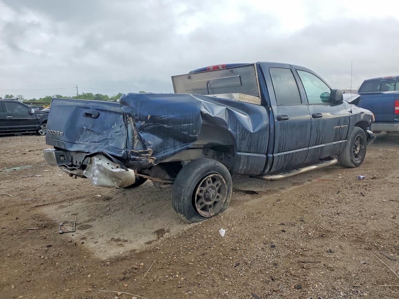 2004 Dodge RAM 1500 ST